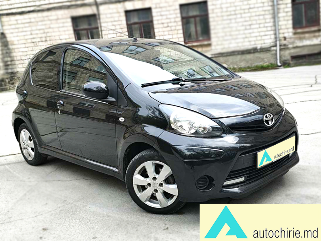 Chirie toyota aygo2012